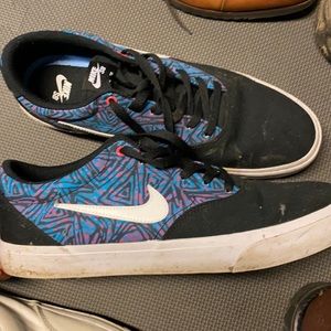 Men’s Nike shoes Sz 13